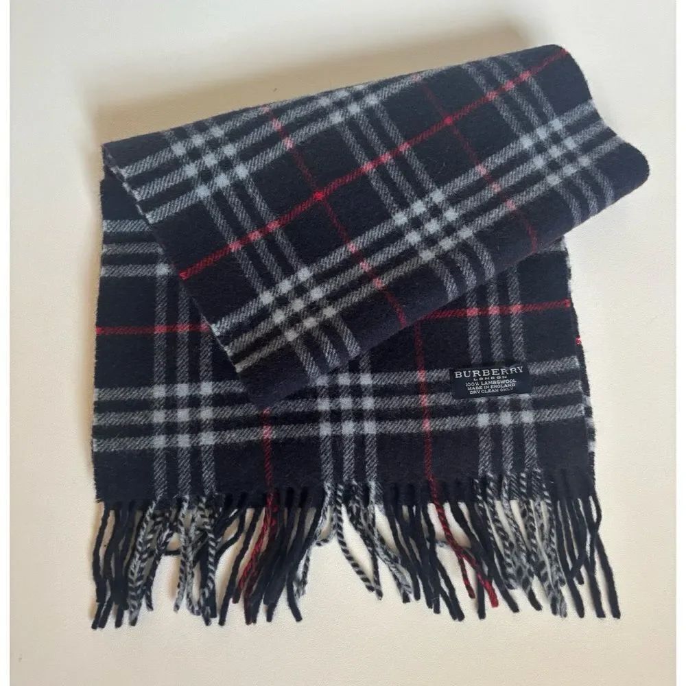 Vintage Authentic Burberry Lambswool Classic Unisex Scarf 72”L ~ Excellent